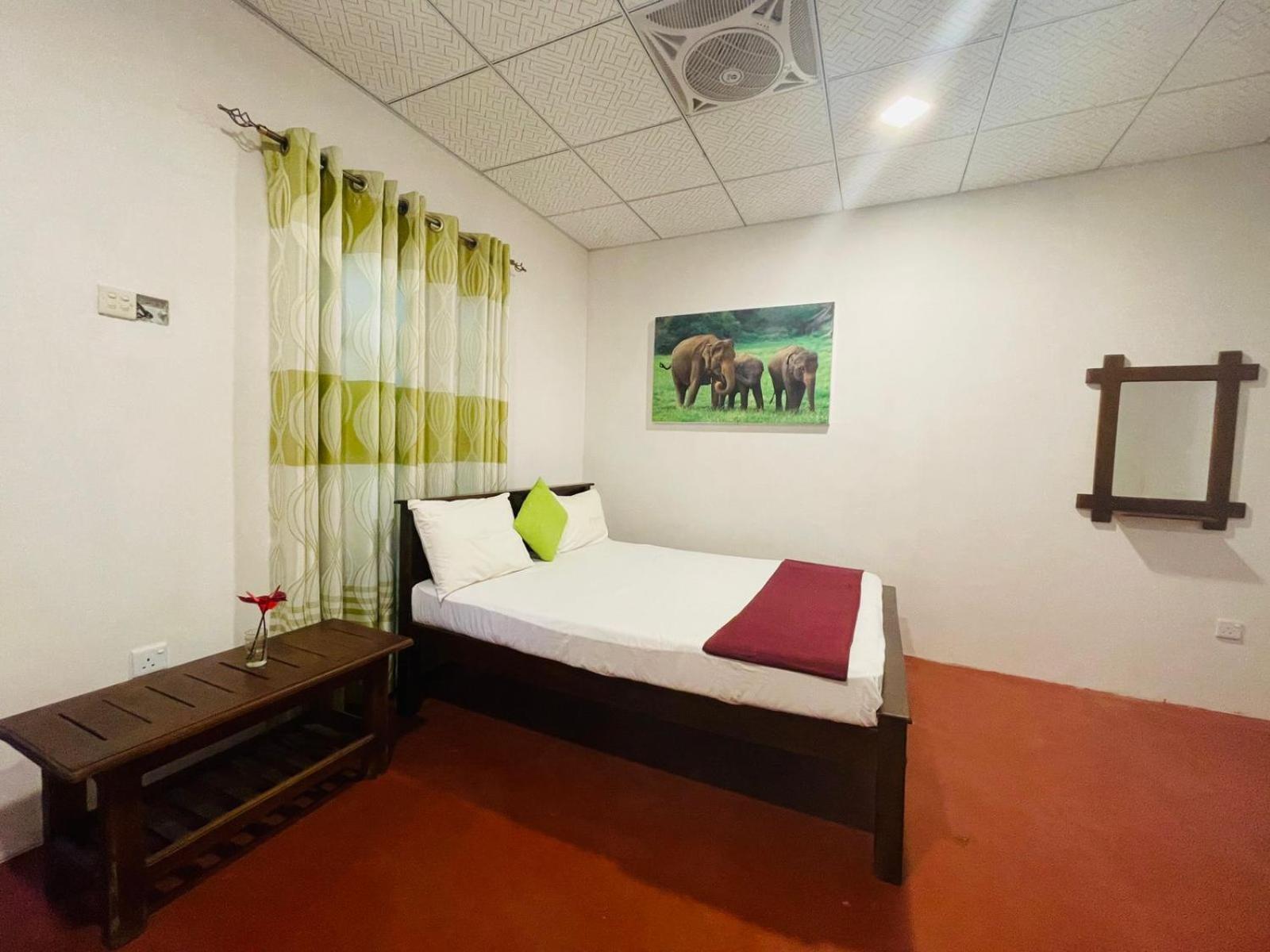 Lake Island Home Stay Dambulla Δωμάτιο φωτογραφία