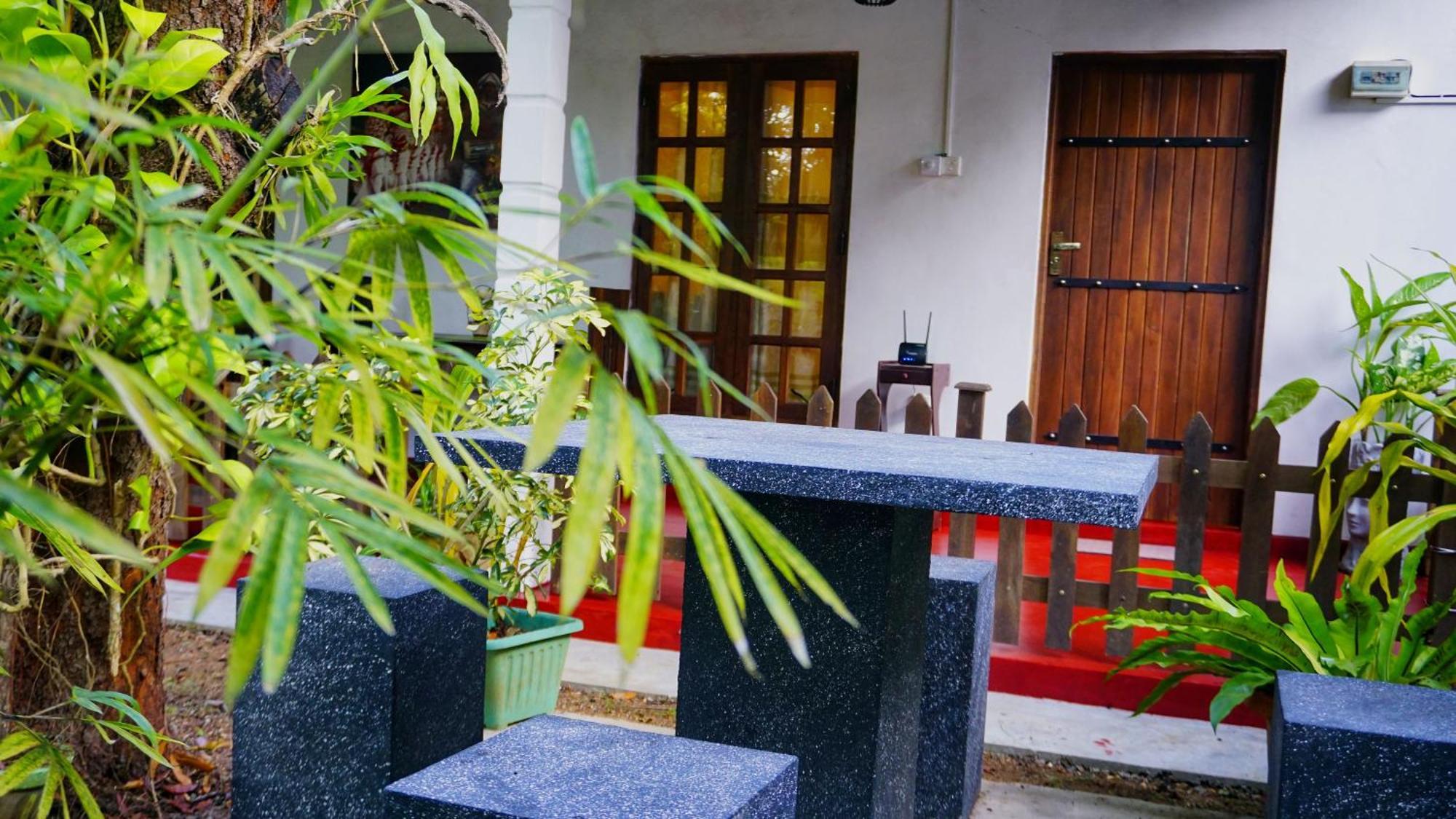 Lake Island Home Stay Dambulla Εξωτερικό φωτογραφία